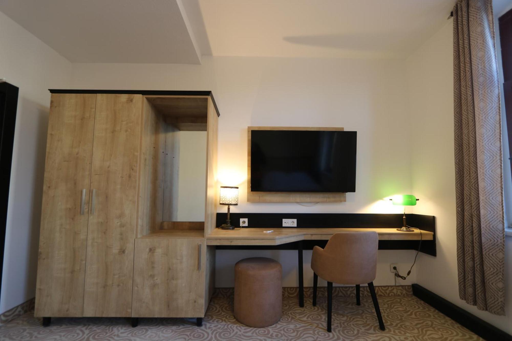 Am Fluss Saale Hotel Weissenfels Luaran gambar
