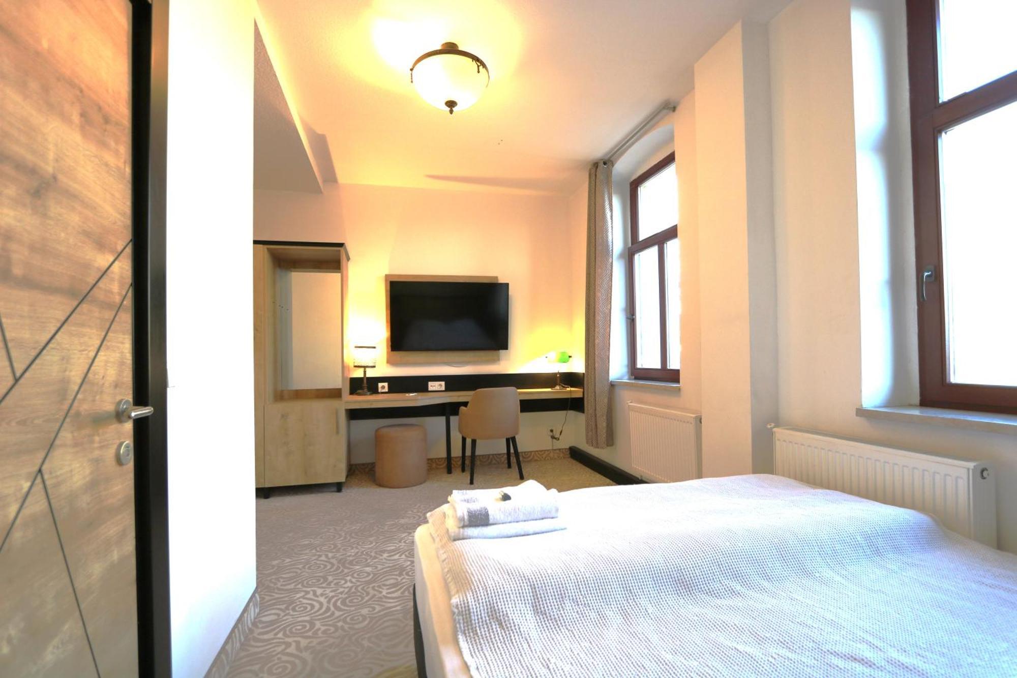 Am Fluss Saale Hotel Weissenfels Luaran gambar